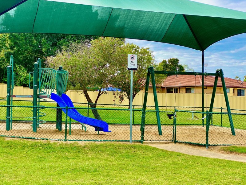 1/9 Telopea Street, Labrador QLD 4215