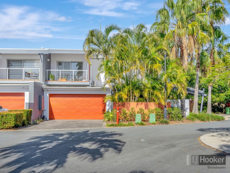 31/181 Lae Drive, Coombabah QLD 4216