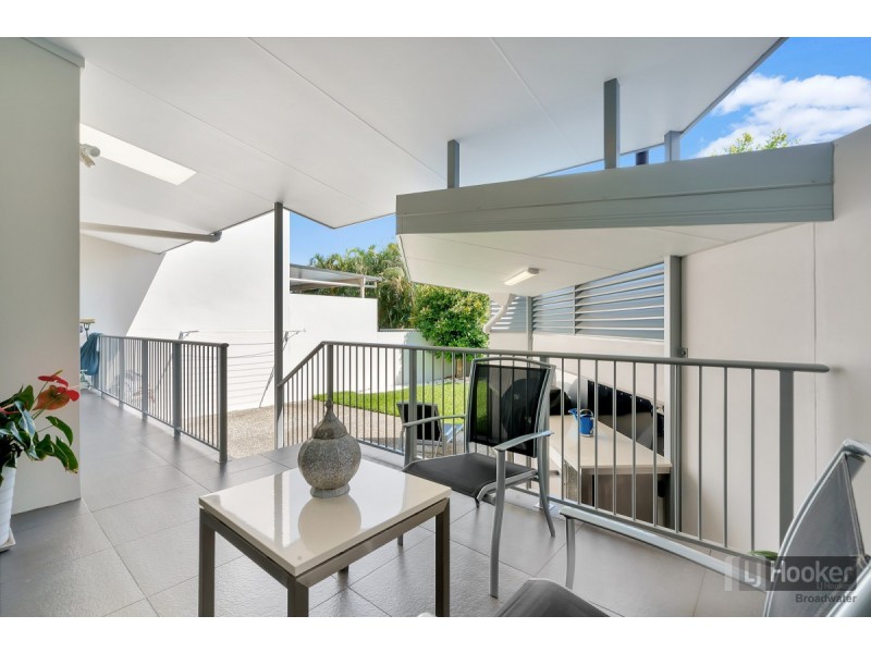 3/114 The Esplanade, Paradise Point QLD 4216