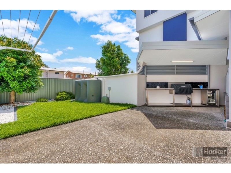 3/114 The Esplanade, Paradise Point QLD 4216