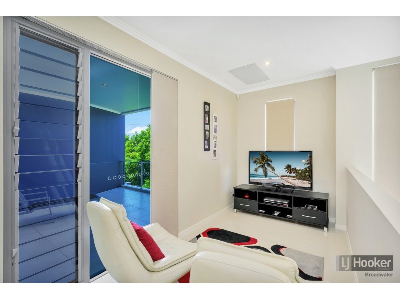3/114 The Esplanade, Paradise Point QLD 4216