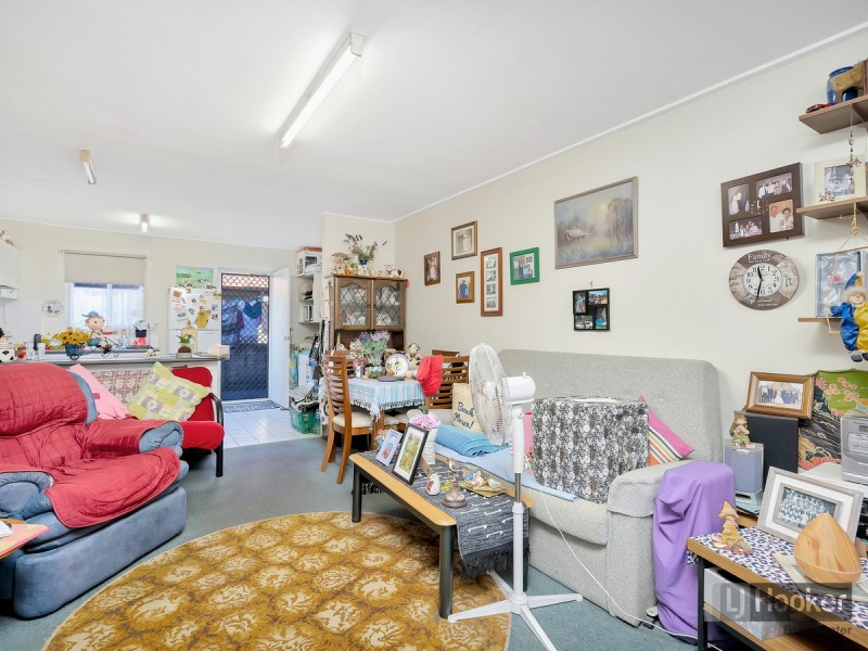 4/81 Frank Street, Labrador QLD 4215