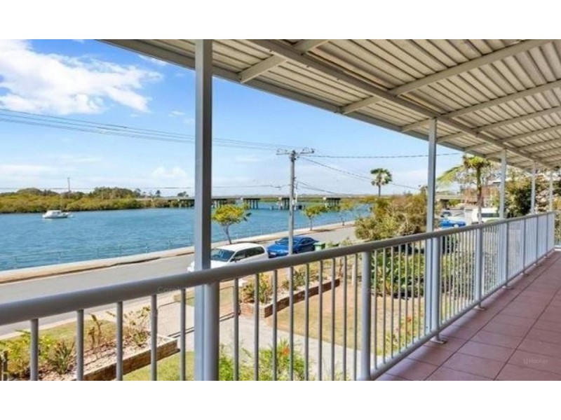 40 Boykambil Esplanade, Hope Island QLD 4212