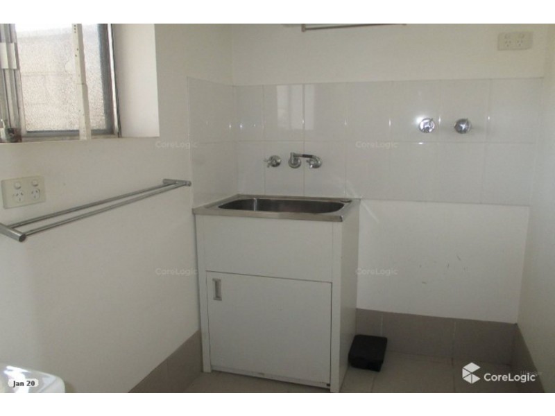 40 Boykambil Esplanade, Hope Island QLD 4212