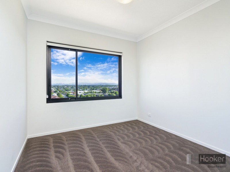 1103/372-374 Marine Parade, Labrador QLD 4215
