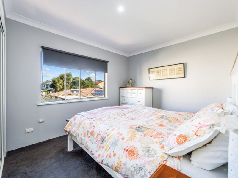 3/8 Nankeen Avenue, Paradise Point QLD 4216