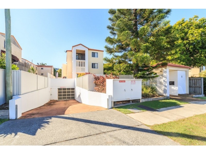 8/5 Loder Street, Biggera Waters QLD 4216