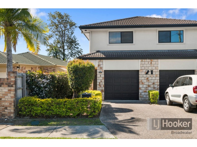 2/21 Fisher Avenue, Southport QLD 4215