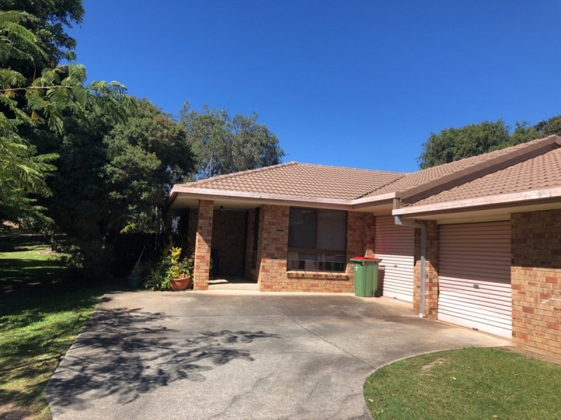 2/42 Harley Street, Labrador QLD 4215