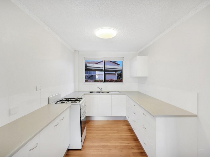 1/49 Back Street, Biggera Waters QLD 4216