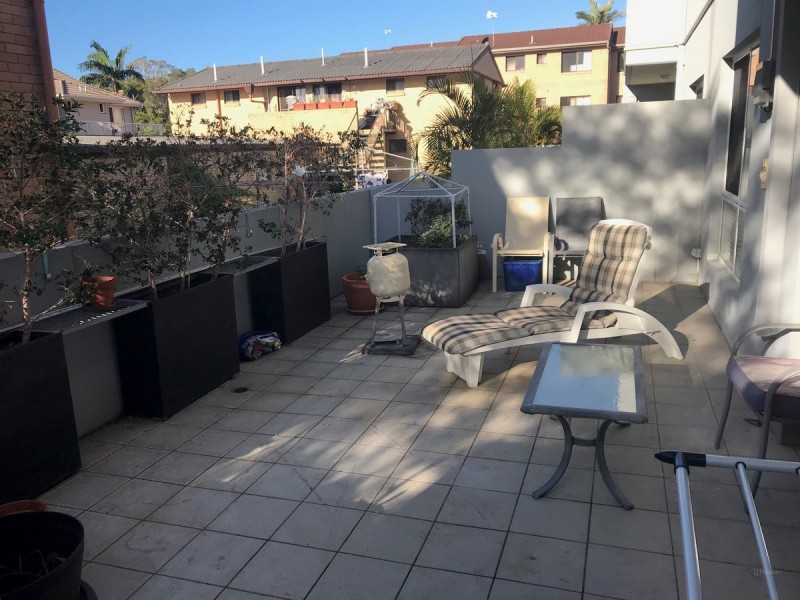 1/15-17 Clark Street, Biggera Waters QLD 4216