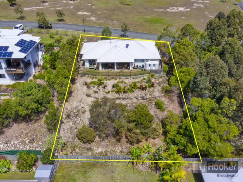 33 Flame Trees Crescent, Maudsland QLD 4210