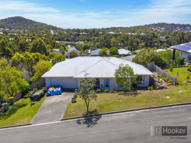 33 Flame Trees Crescent, Maudsland QLD 4210