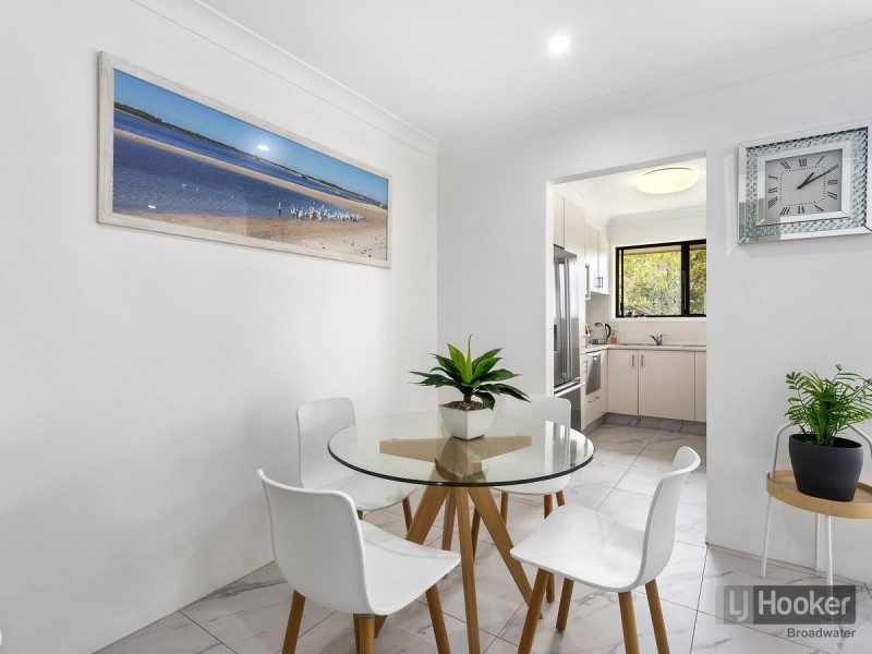 8/6 Broad Street, Labrador QLD 4215