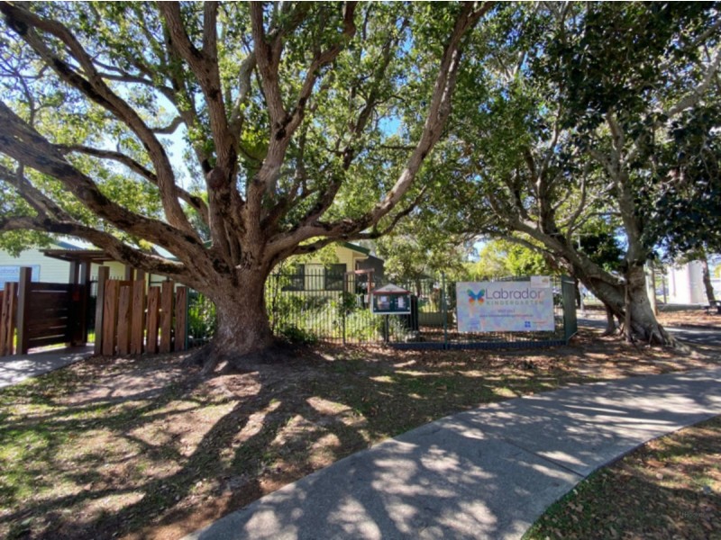 8/6 Broad Street, Labrador QLD 4215