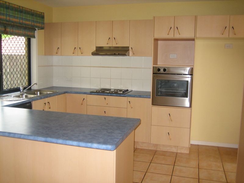 33 Santa Isobel Boulevard, Pacific Pines QLD 4211