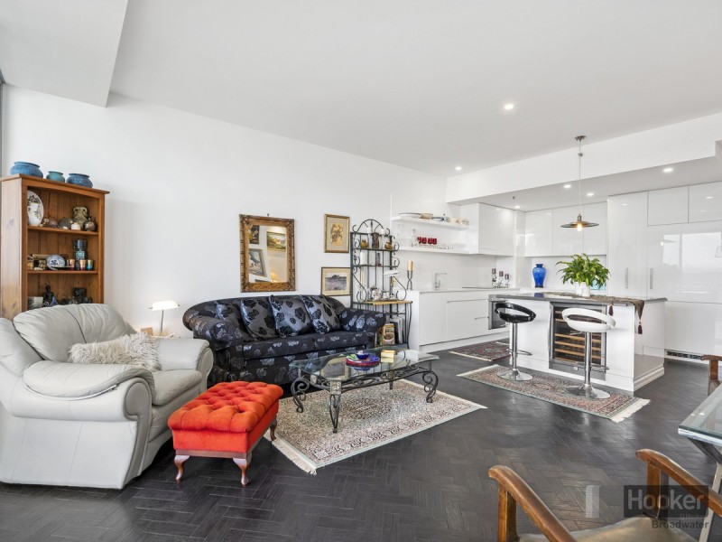 1306/360 Marine Parade, Labrador QLD 4215