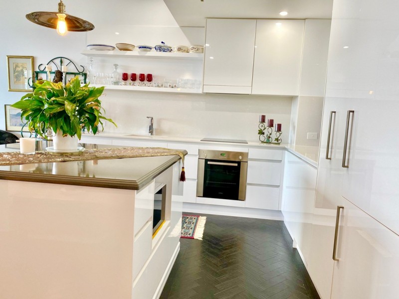 1306/360 Marine Parade, Labrador QLD 4215