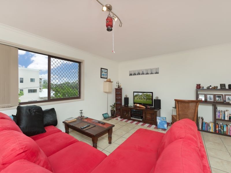 14/9 Bradford Street, Labrador QLD 4215