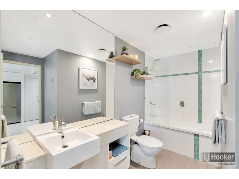 204/430 Marine Parade, Biggera Waters QLD 4216