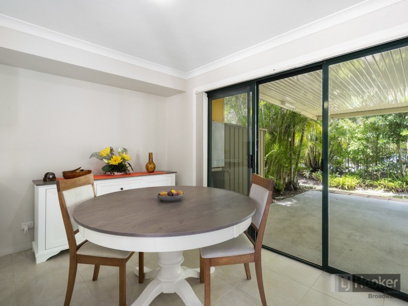 70/100 Morala Avenue, Runaway Bay QLD 4216