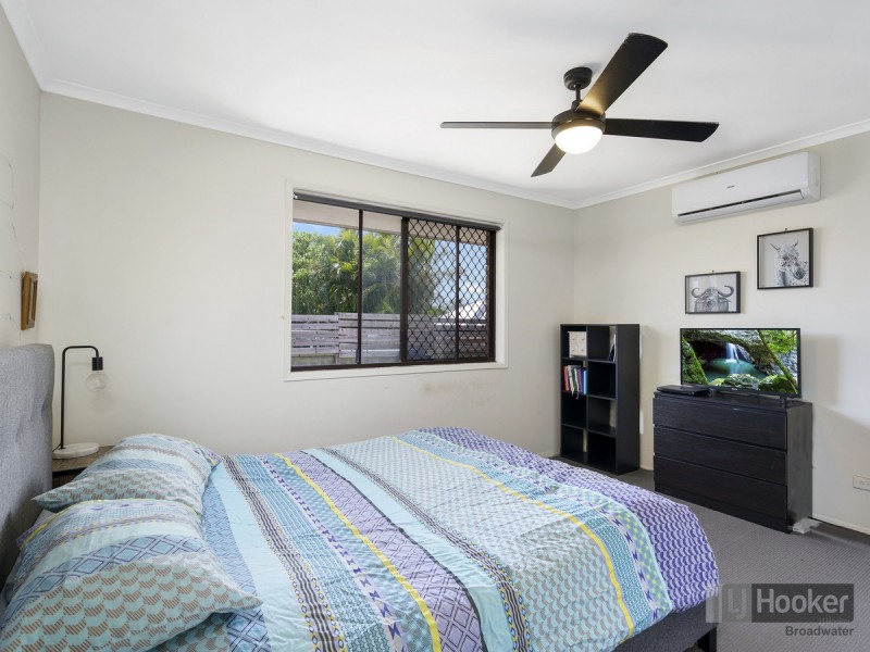 2/320 Government Road, Labrador QLD 4215