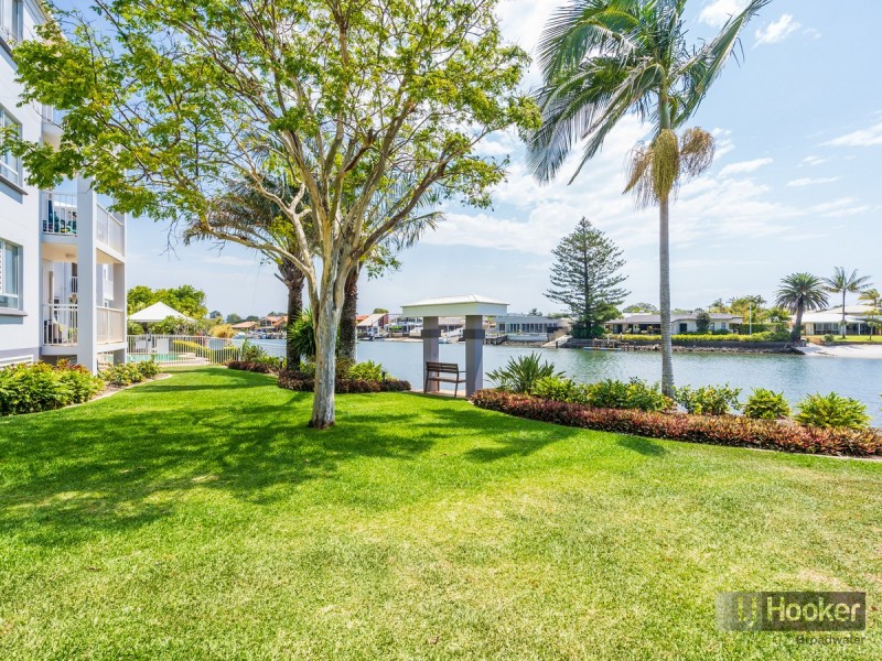 33/11 Taylor Street, Biggera Waters QLD 4216