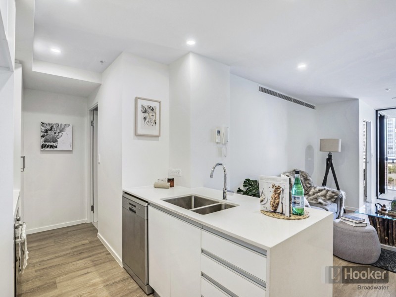 1204/139 Scarborough Street, Southport QLD 4215