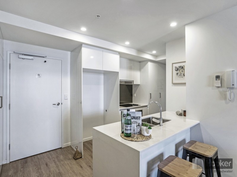 1204/139 Scarborough Street, Southport QLD 4215