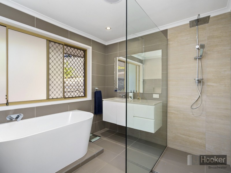 3 Von Nida Street, Parkwood QLD 4214