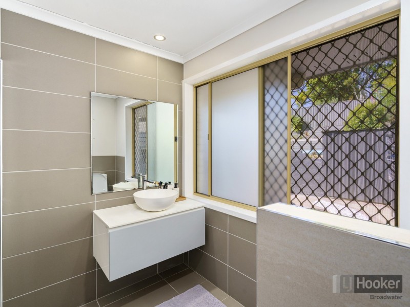 3 Von Nida Street, Parkwood QLD 4214