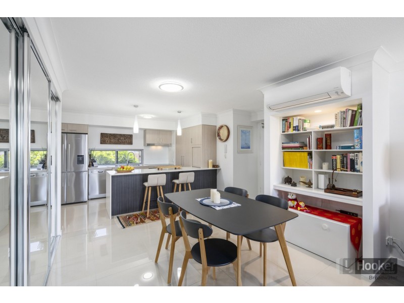 11/14-16 Bright Avenue, Labrador QLD 4215