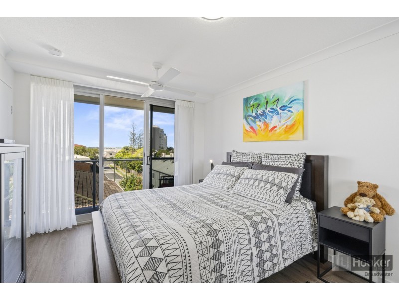 11/14-16 Bright Avenue, Labrador QLD 4215