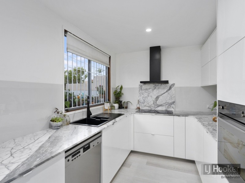 14 Loder Street, Biggera Waters QLD 4216