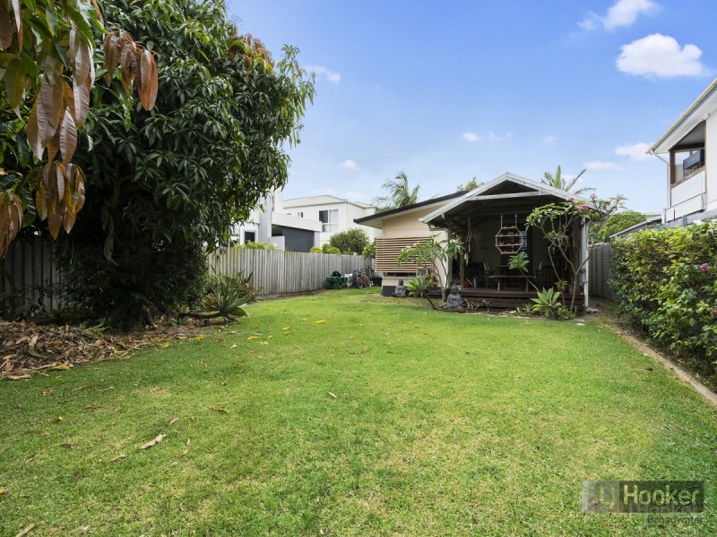 14 Loder Street, Biggera Waters QLD 4216