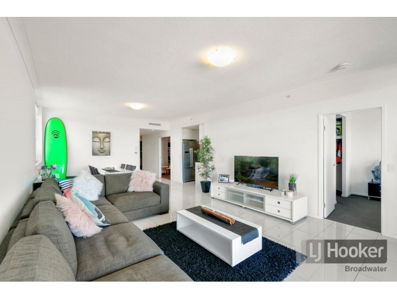 516/19 Imperial Parade, Labrador QLD 4215