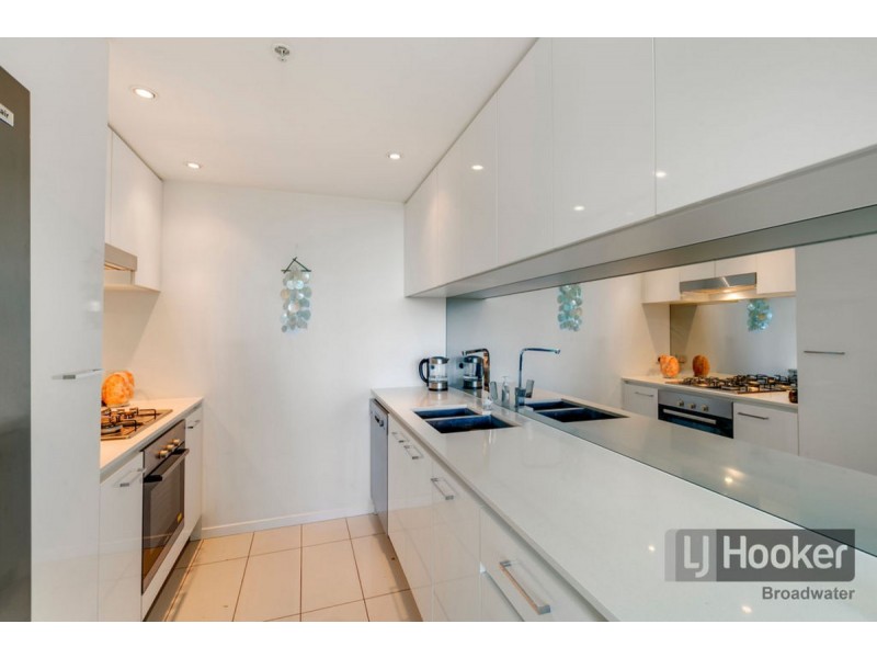 516/19 Imperial Parade, Labrador QLD 4215