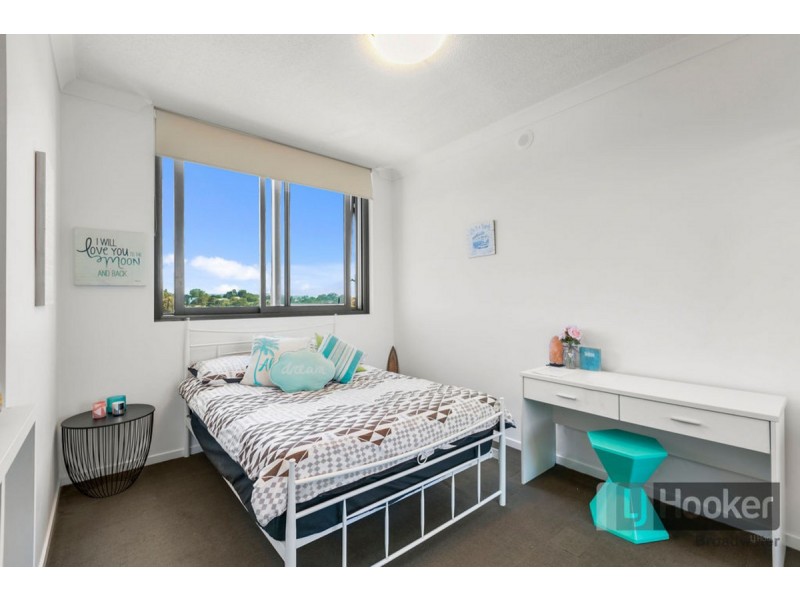 516/19 Imperial Parade, Labrador QLD 4215