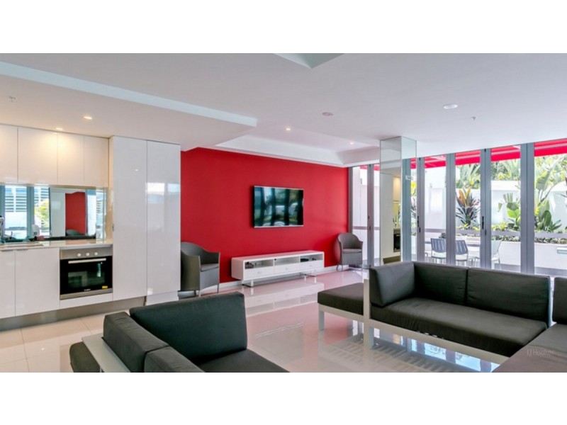 516/19 Imperial Parade, Labrador QLD 4215