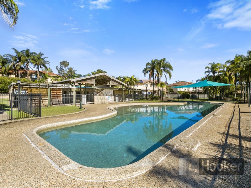 175/31 Usher Avenue, Labrador QLD 4215