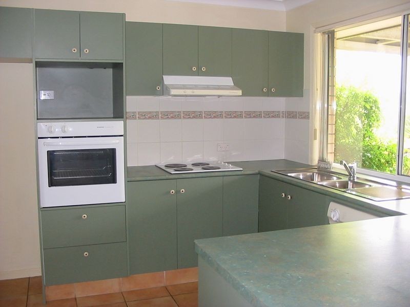 12 Midway Terrace, Pacific Pines QLD 4211