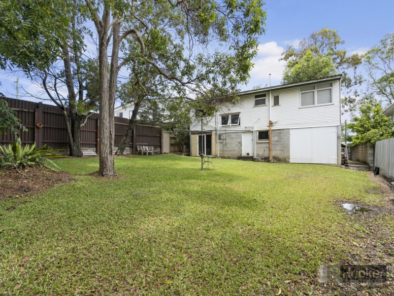 83 Whiting Street, Labrador QLD 4215