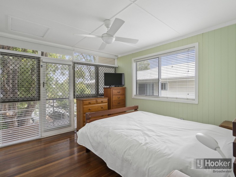 83 Whiting Street, Labrador QLD 4215