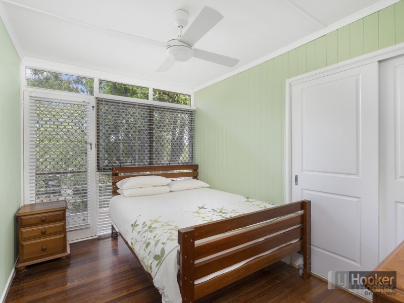 83 Whiting Street, Labrador QLD 4215