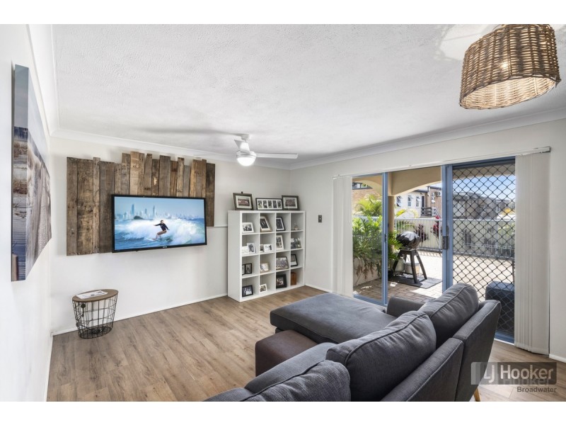 4/103-105 Frank Street, Labrador QLD 4215