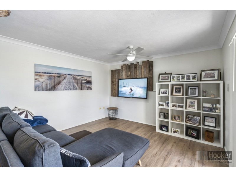 4/103-105 Frank Street, Labrador QLD 4215