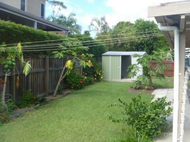 229 Turpin Road, Labrador QLD 4215