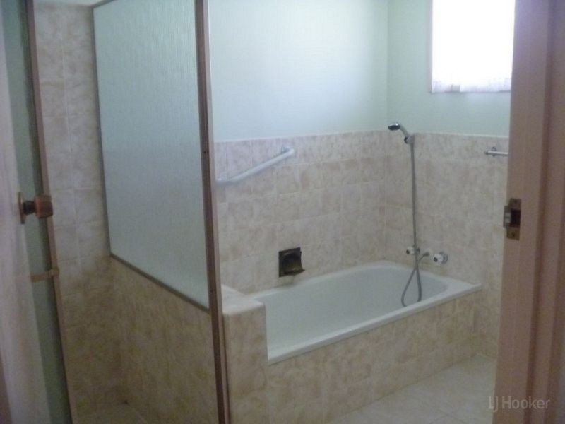 229 Turpin Road, Labrador QLD 4215