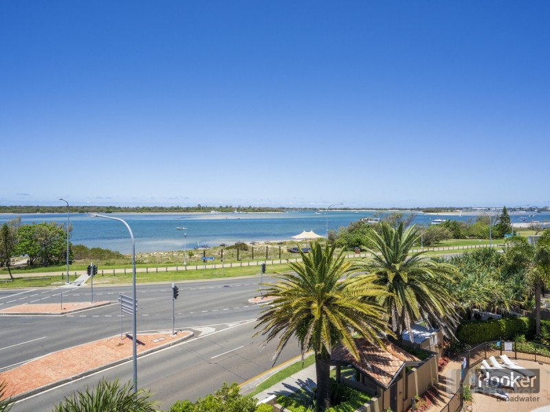 311/392-398 Marine Parade, Labrador QLD 4215