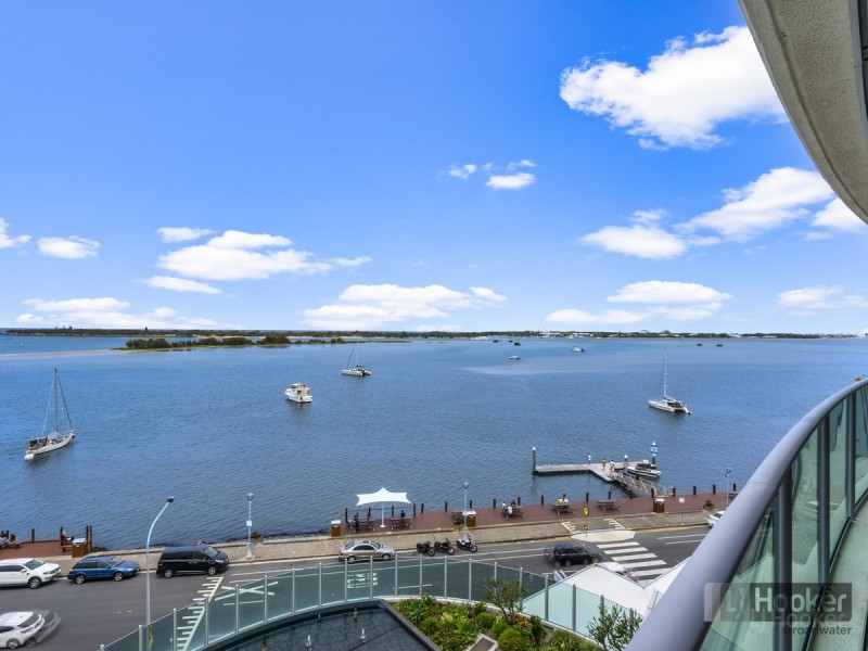 602/300 Marine Parade, Labrador QLD 4215